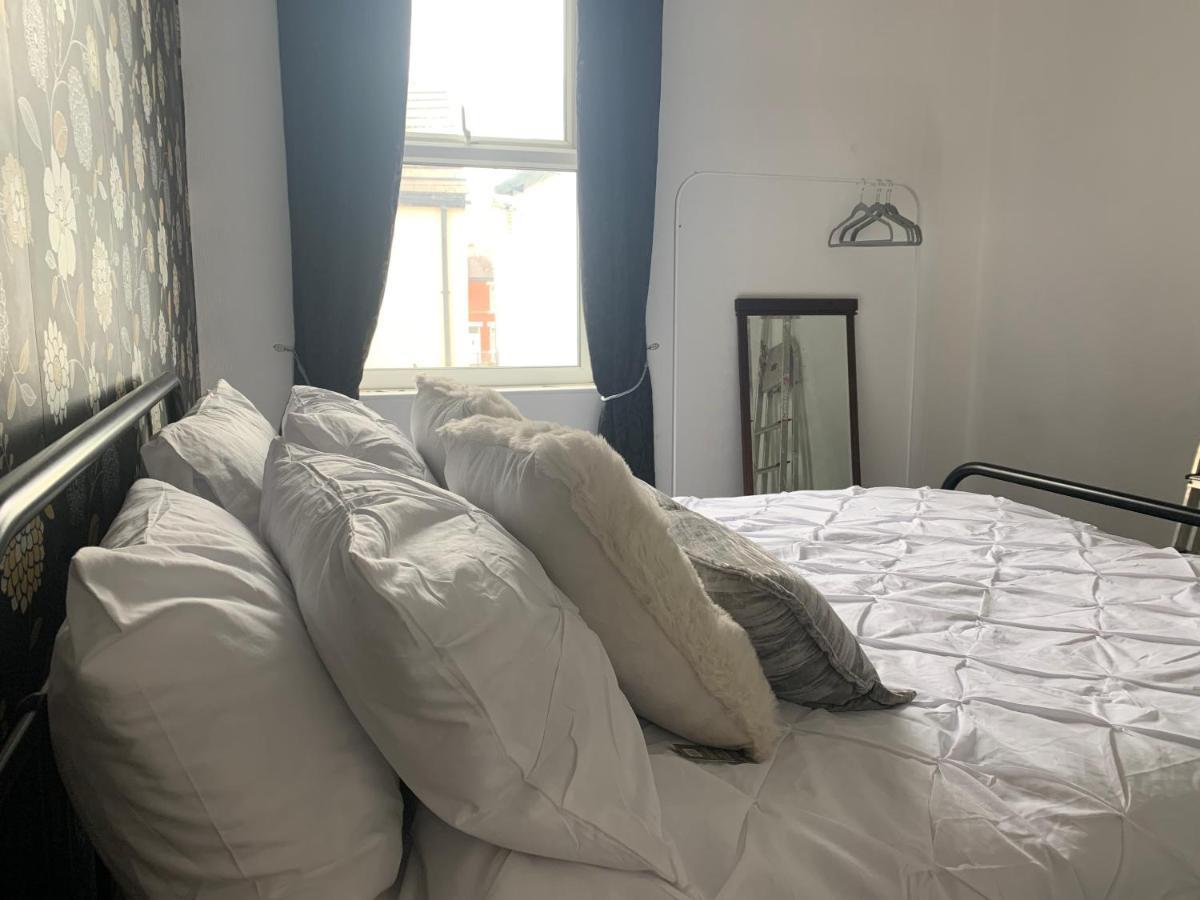Blackpool Abode - Seaside Cove エクステリア 写真